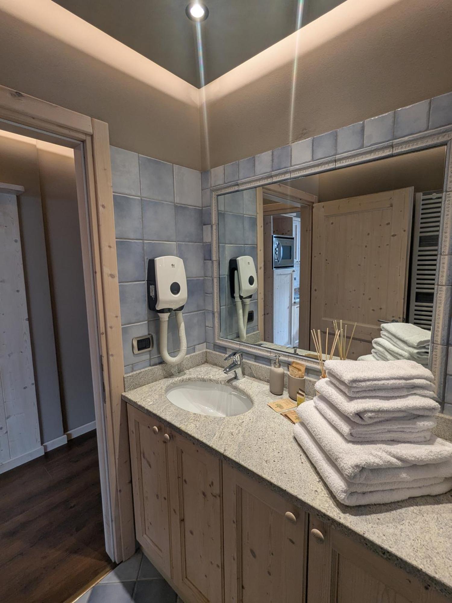 Chalet Meridiana 보르미오 외부 사진